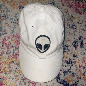PacSun White Alien Embroidered Hat